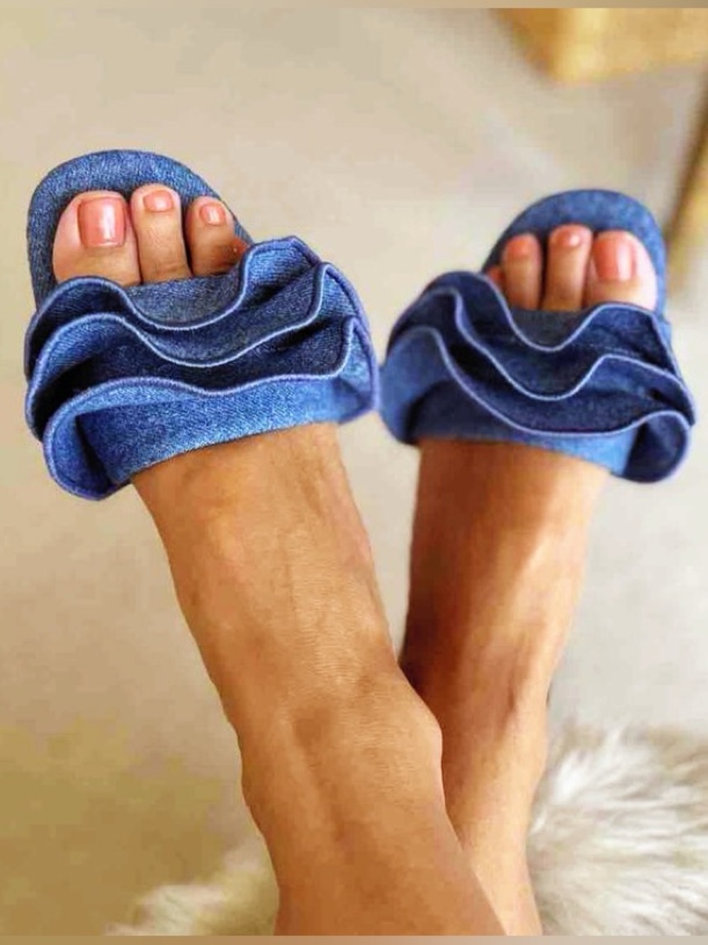 🆕{Larroude} Ivy Denim Ruffle Slide Sandals